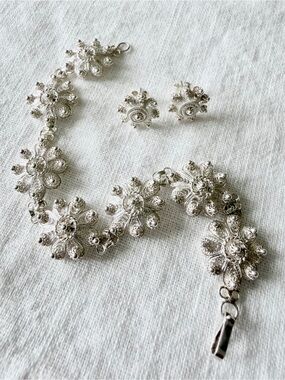 Sterling Silver Floral Filigree Bracelet and Earrings Set